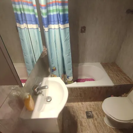 Dreamy 2 Bedroom With Free Parking *
